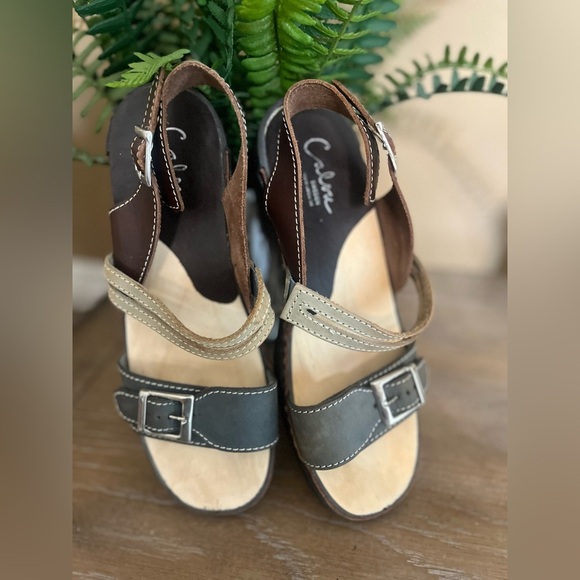 CALOU Stylish Women's Clog Sandals with Buckle - Black and Tan Size 7.5 - Picture 5 of 14